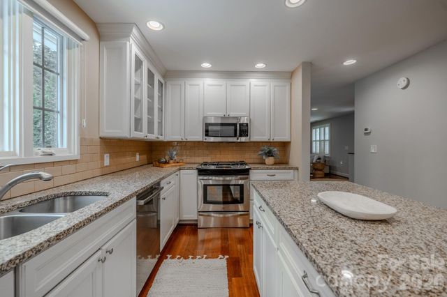 50 S Griffing Boulevard, Asheville, NC 28804