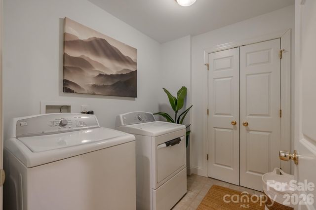 50 S Griffing Boulevard, Asheville, NC 28804