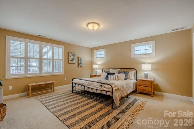 50 S Griffing Boulevard, Asheville, NC 28804