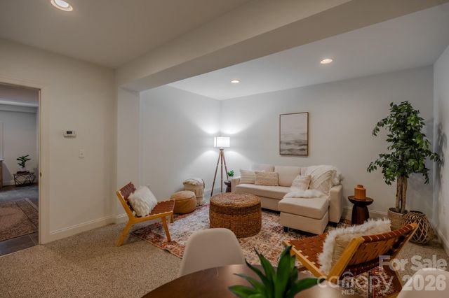 50 S Griffing Boulevard, Asheville, NC 28804