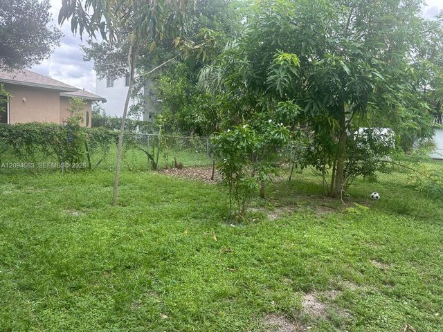 2837 NW 9th Court 1, Fort Lauderdale, FL 33311