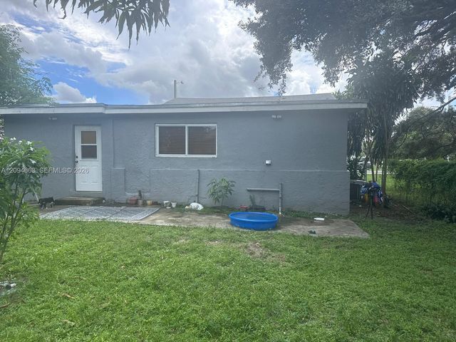 2837 NW 9th Court 1, Fort Lauderdale, FL 33311