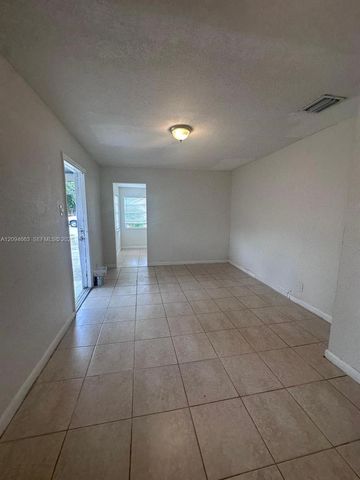 2837 NW 9th Court 1, Fort Lauderdale, FL 33311