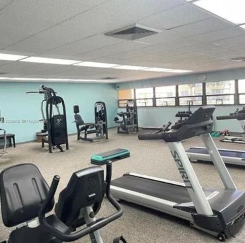 5860 NW 64th Ave 106, Tamarac, FL 33319