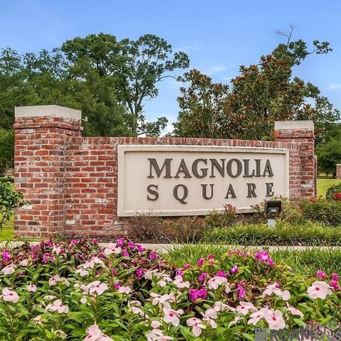 13004 W Waterside Dr, Baton Rouge, LA 70818
