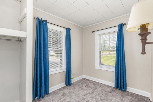 1229 Geil Avenue, Des Moines, IA 50315