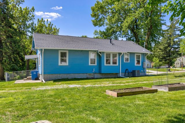 1229 Geil Avenue, Des Moines, IA 50315
