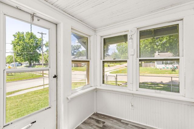 1229 Geil Avenue, Des Moines, IA 50315