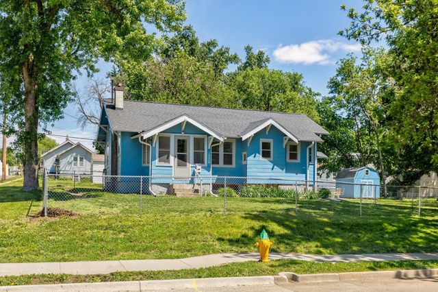 1229 Geil Avenue, Des Moines, IA 50315