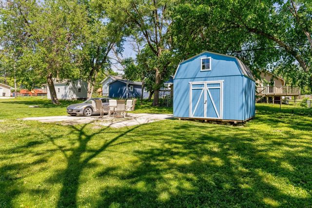 1229 Geil Avenue, Des Moines, IA 50315