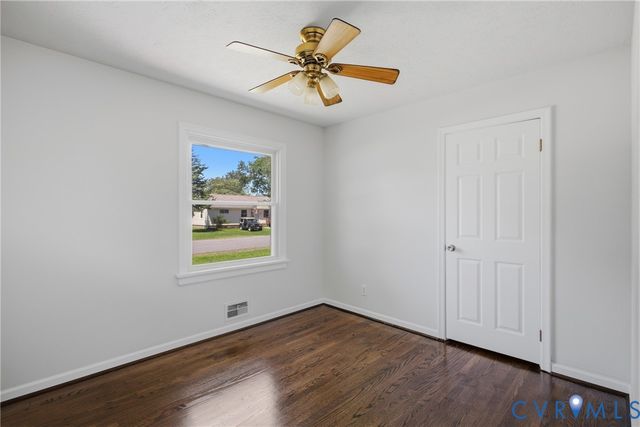 404 Raines Ave, Sandston, VA 23150
