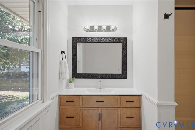 404 Raines Ave, Sandston, VA 23150