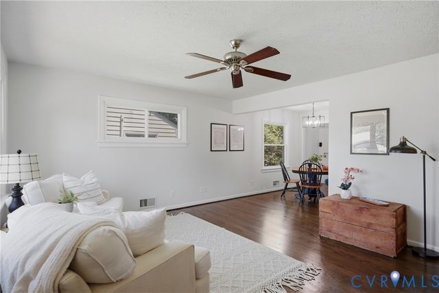 404 Raines Ave, Sandston, VA 23150