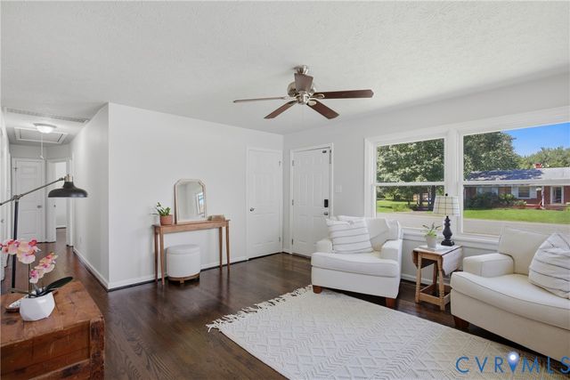 404 Raines Ave, Sandston, VA 23150
