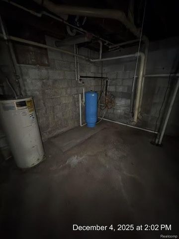 8875 E Miller Road, Durand, MI 48429