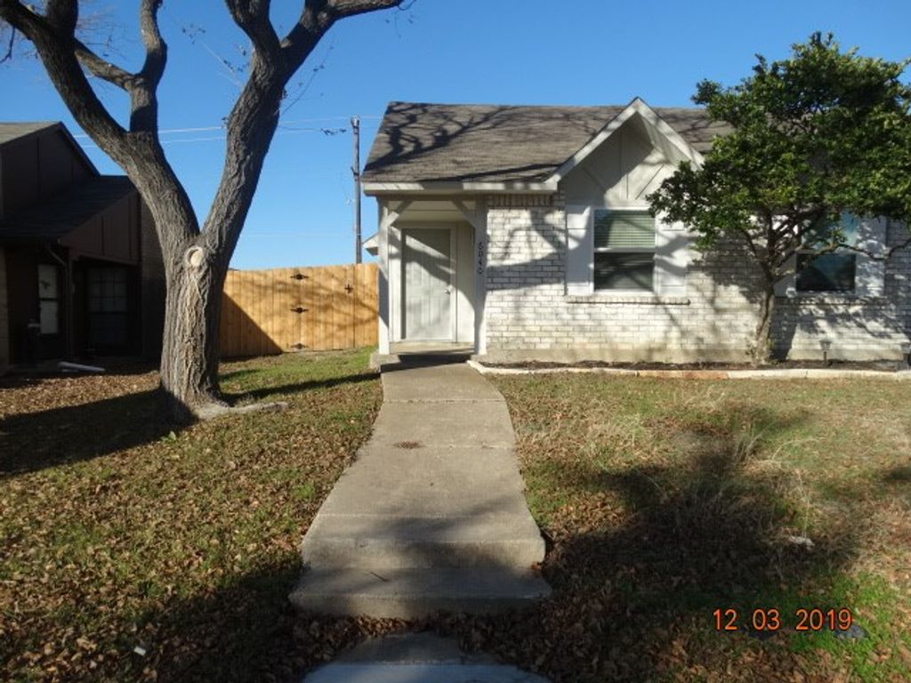 6040 Dooley Drive, The Colony, TX 75056