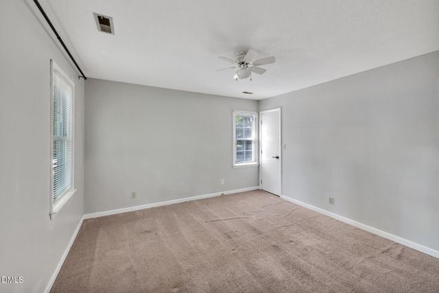 1011 Homestead Place, Zebulon, NC 27597