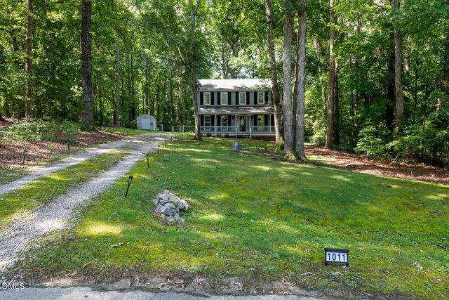 1011 Homestead Place, Zebulon, NC 27597