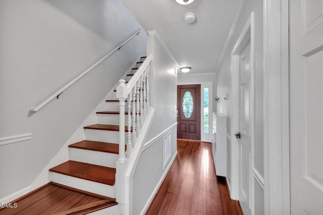 1011 Homestead Place, Zebulon, NC 27597