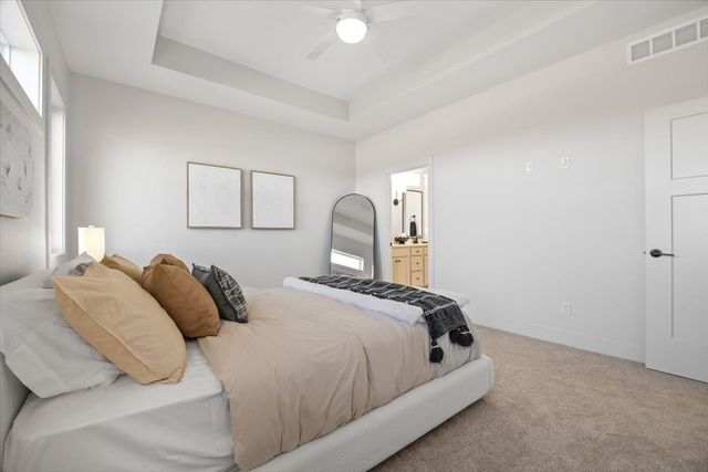 645 NW Rosemont Drive, Waukee, IA 50263