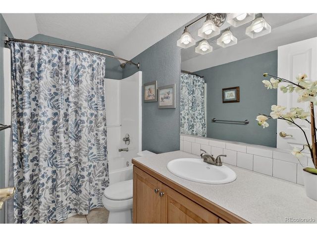 102 Par Dr, Milliken, CO 80543