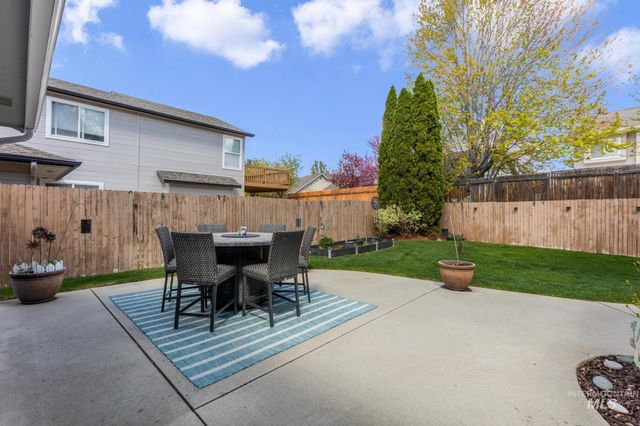 6324 S Peppertree Ave, Boise, ID 83716