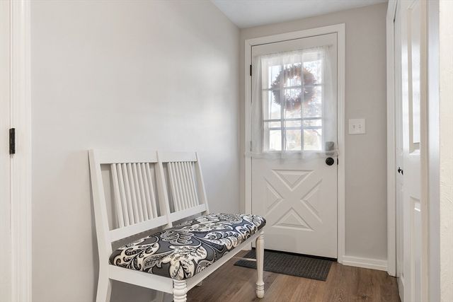 172 Patrick Rd 172, Tewksbury, MA 01876