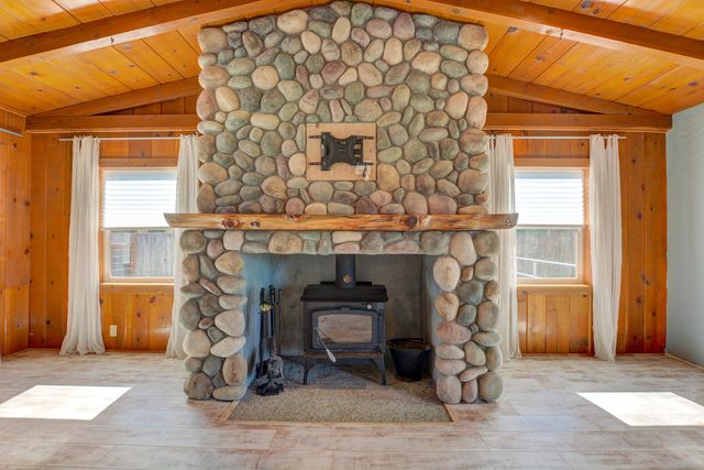 7441 Maple Lane, Central Point, OR 97502