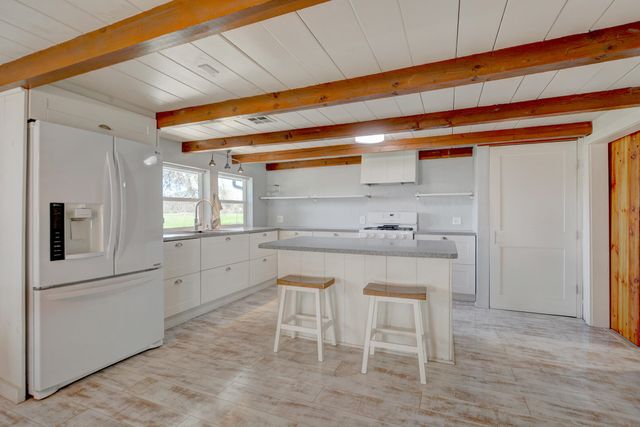 7441 Maple Lane, Central Point, OR 97502