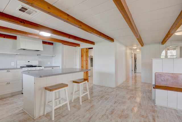 7441 Maple Lane, Central Point, OR 97502