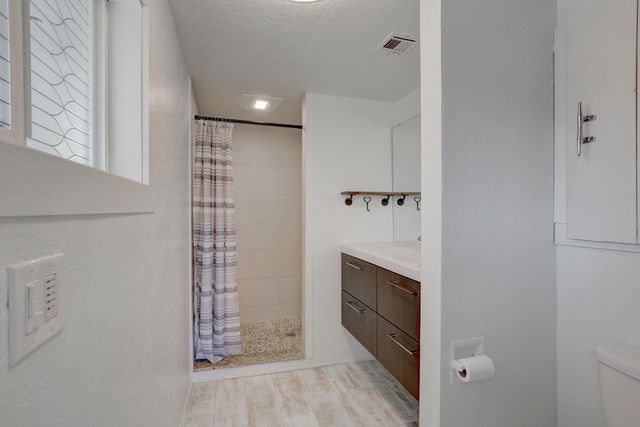 7441 Maple Lane, Central Point, OR 97502