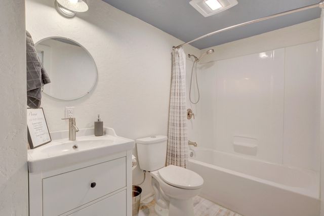 7441 Maple Lane, Central Point, OR 97502