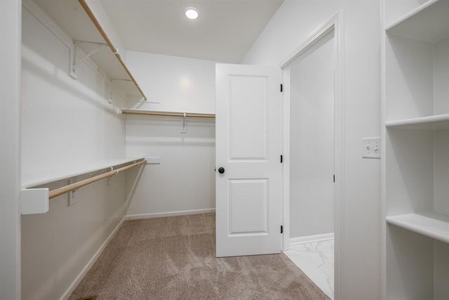 1667 N 156th Street, Basehor, KS 66007