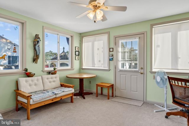 6135 MARTIN LN, Chincoteague Island, VA 23336