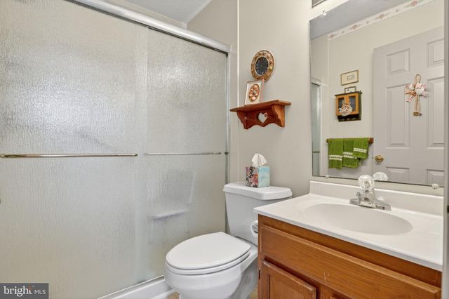 6135 MARTIN LN, Chincoteague Island, VA 23336