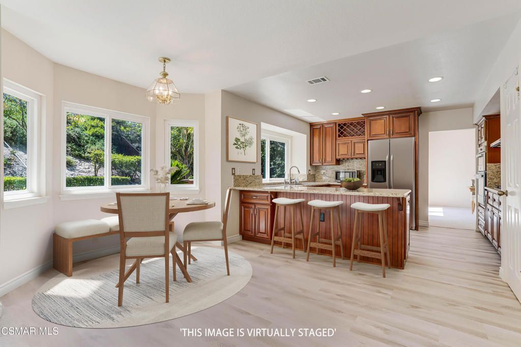 Image 11 of property listing at 3142 Rikkard Drive, Thousand Oaks, CA 91362