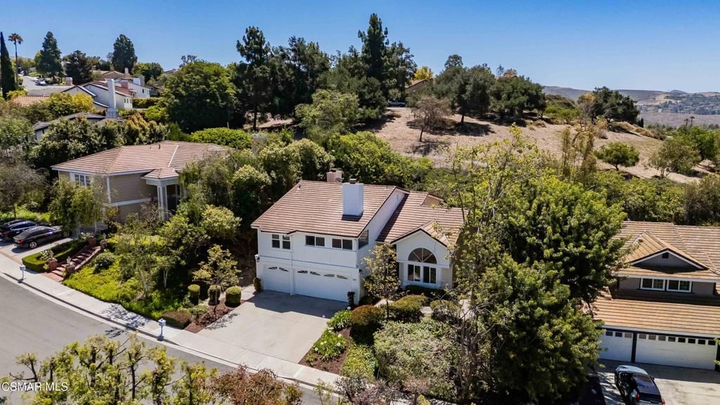 Image 2 of property listing at 3142 Rikkard Drive, Thousand Oaks, CA 91362