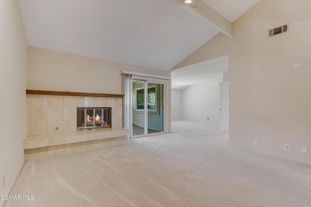 Image 21 of property listing at 3142 Rikkard Drive, Thousand Oaks, CA 91362