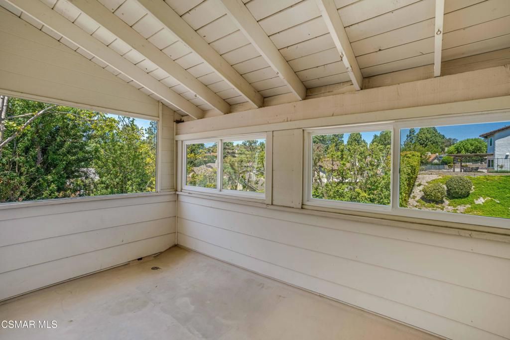 Image 28 of property listing at 3142 Rikkard Drive, Thousand Oaks, CA 91362