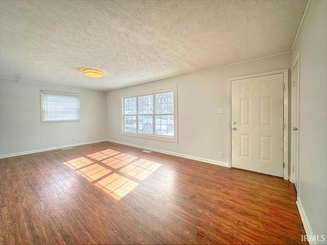 1416 W TATE Street, Kokomo, IN 46901