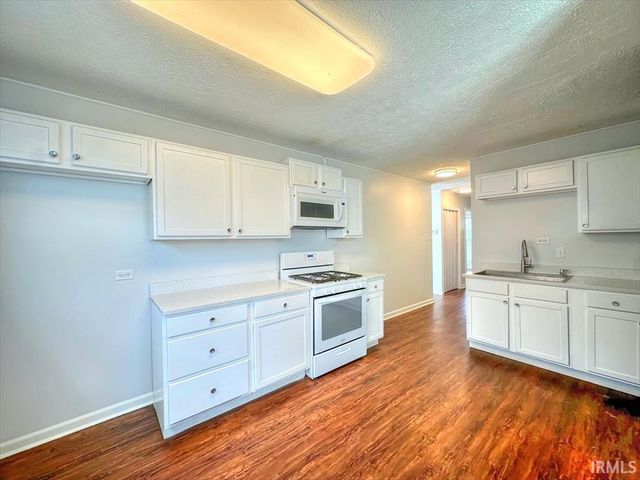 1416 W TATE Street, Kokomo, IN 46901