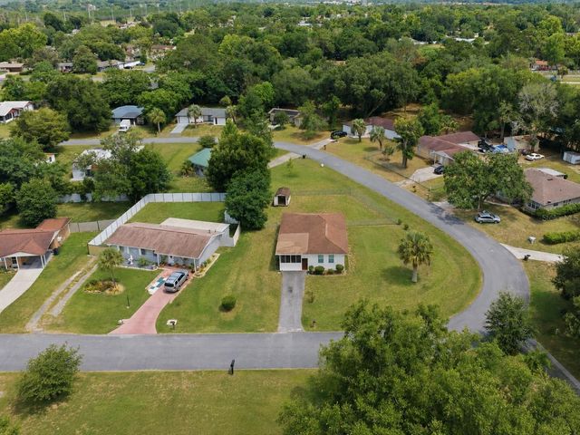 34 LAKE COURT LOOP, Ocala, FL 34472