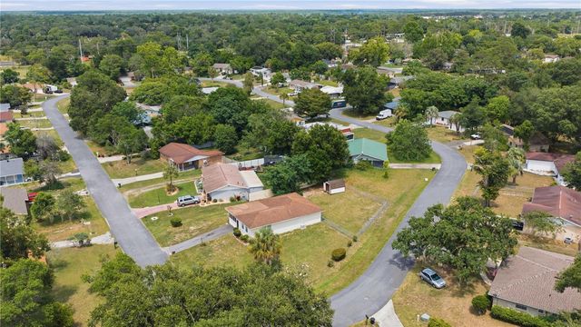 34 LAKE COURT LOOP, Ocala, FL 34472
