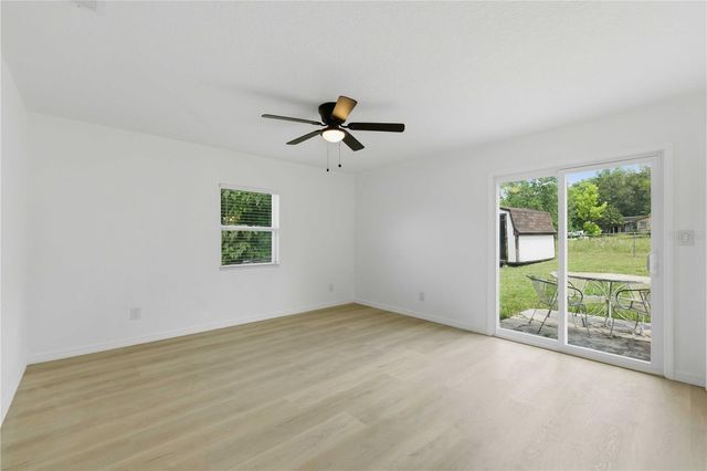 34 LAKE COURT LOOP, Ocala, FL 34472