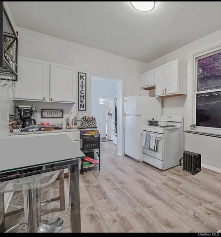 3205 Lafayette Avenue, Bronx, NY 10465