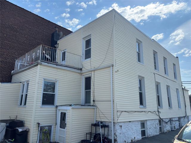 3205 Lafayette Avenue, Bronx, NY 10465