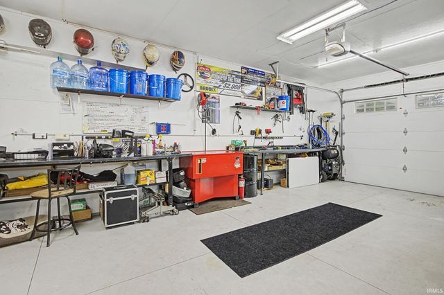 1802 W Monroe Street, Kokomo, IN 46901