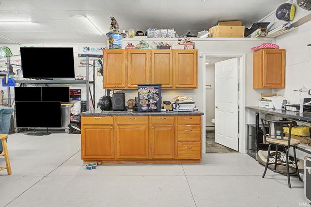 1802 W Monroe Street, Kokomo, IN 46901