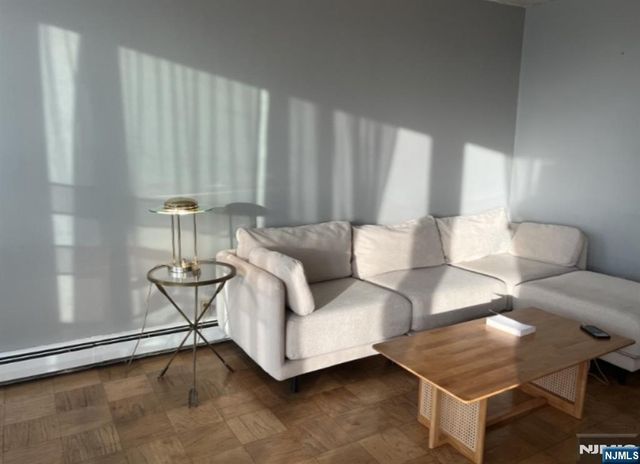 515 Anderson Avenue 6J, Cliffside Park, NJ 07010