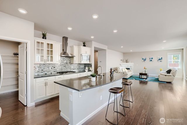 4129 187th Place SE, Bothell, WA 98012
